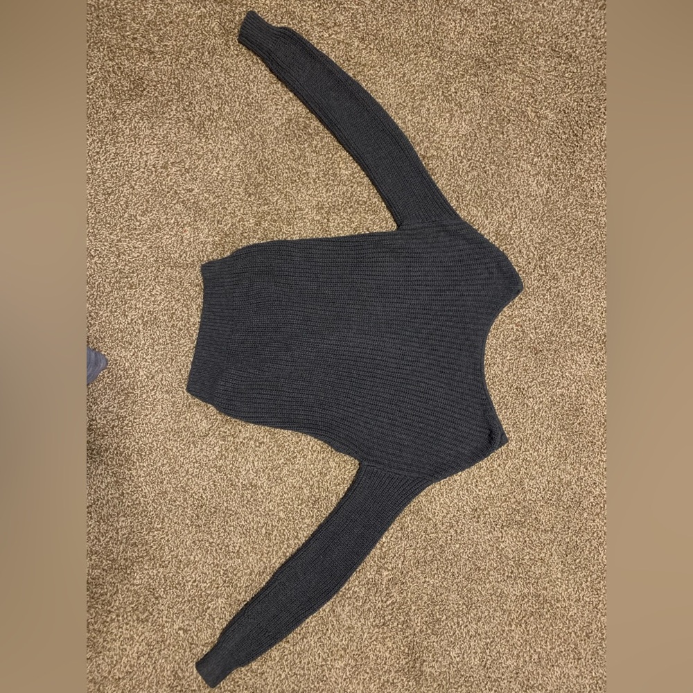 Women’s Gap dark grey sweater size XS